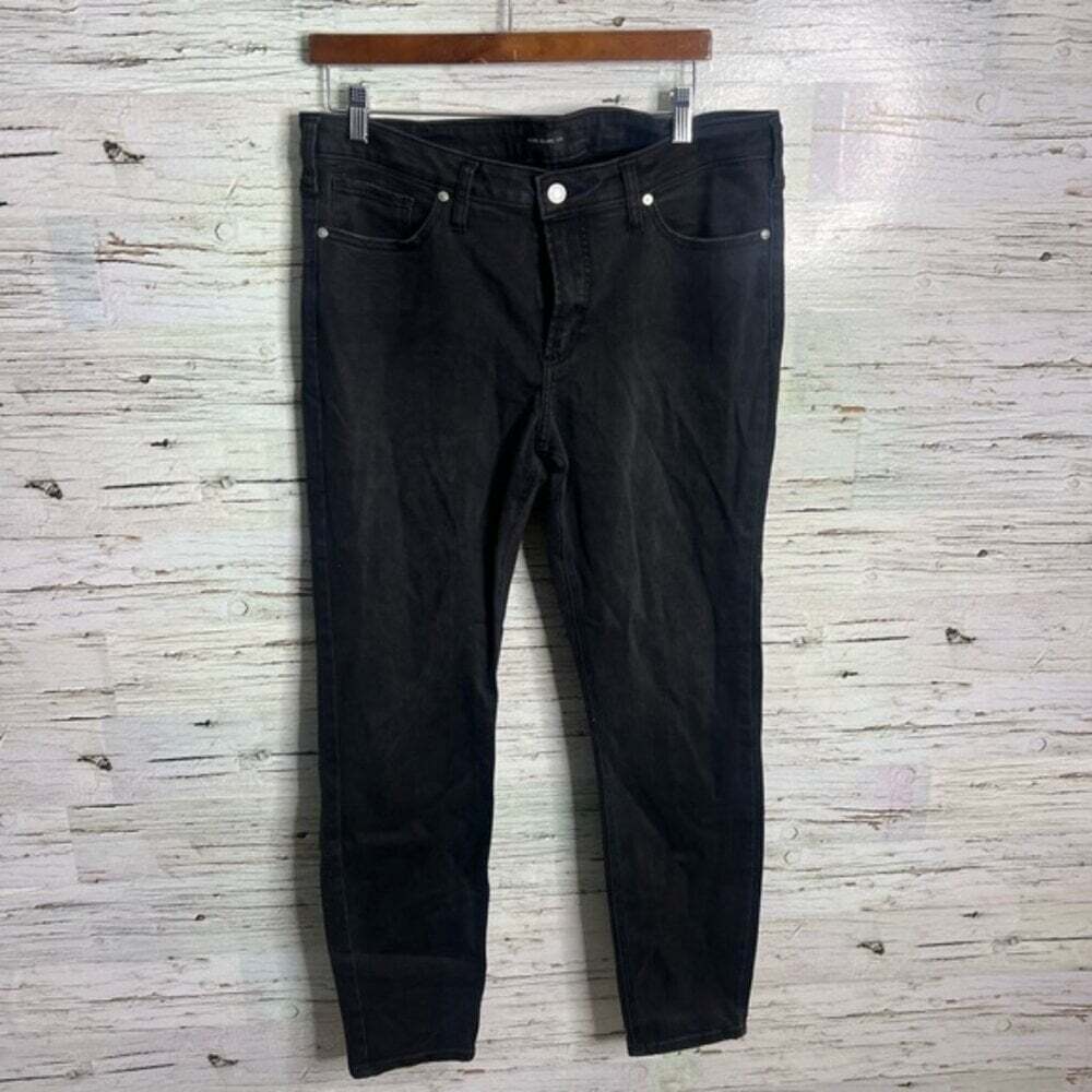- Silver Jeans. Most Wanted Skinny black jeans size 34